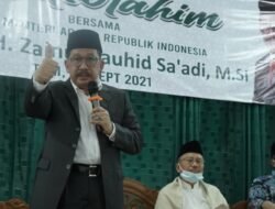 Sangat Setuju, Santri Masa Kini Itu Bisa Jadi Apa Saja, Apalagi Perannya Sangat Dibutuhkan,Jadi Ulama Boleh,Pengusaha,Polisi/TNI, Bahkan Jadi Menteri Hingga Presiden Juga Boleh, Asa Wamenag : Kamu Harus Bangga Jadi Santri, Karena Keren..