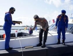 Emang Bali Dikenal Dipenjuru Dunia Sebagai Tempat Wisata yang Nyaman Nan Indah, Namun Pastinya Banyak Juga Ancamannya, Salah Satunya Penyelundupan Narkoba, Polda Bali Siapkan Kapal Buru Cepat KP XI -2017, Begini Harapanya Kapoldanya
