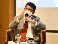 Lompatan Kebijakan Lawan Pandemi   