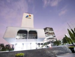 Harga Minyak Mentah Tembus USD 100 Per Barel, Pertamina Pastikan Suplai BBM & LPG Aman