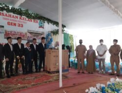 Perpisahan Siswa Kelas XII SMAN 2