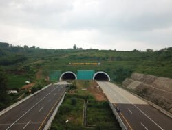 Abipraya Bangun Tol Terowongan Kembar di Daerah Ini, Asyiknya Pengguna Disugukan Pemandangan Indah..