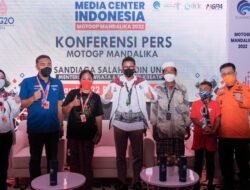 Tepati Janji Undang Bosnya Sarhunta/Homestay & Bocah Asal Pulau Rote Saksikan  Balap MotoGP 2020 Mandalika, Menparekraf Sandiaga Paparkan Ini