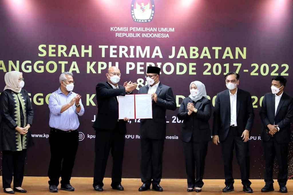 Masa Jabatan 2022 - 2027, Hasyim Asy'ari Ketua KPU RI | Pingintau.id