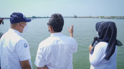 Pasca Kebakaran Puluhan Unit Kapal Ikan, Menteri KKP Sidak, Siap Bantu Pembiayaan