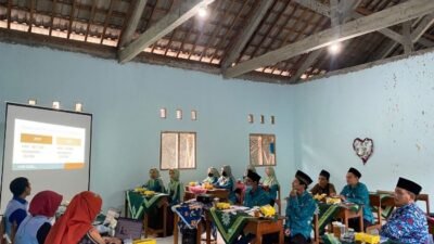 Sosialisasi Pendidikan Antikorupsi di SD Unggulan Muhammadiyah Lemahdadi oleh Tim PKM UAD dan Forum PAK SIJI DIY.