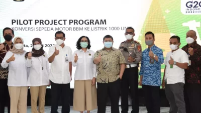 Komitmen Konversi Seribu Sepeda Motor Penggerak BBM Ke Listrik Terus Diperkuat