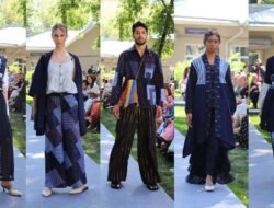 Selain Gelar “Fashion Show“, Adrie Basuki Bersama KBRI Moskow juga Perkenalkan Karya Kolaborasi Brand Sepatu Legendaris RI, Buccheri