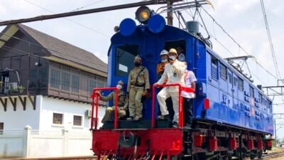Peringati HUT RI, PT KAI Operasikan Dua Kereta Bersejarah