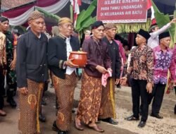 Lestarikan Tradisi, Kabupaten Banyuasin Laksanakan Sedekah Bumi