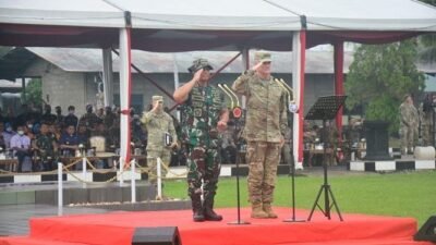 Gubernur Dampingi Panglima TNI Jendral  Andika Perkasa Buka Latgabma   13 Negara 