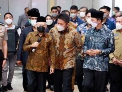 Kunjungan Kerja  ke Palembang Wapres Tinjau Mall  Pelayanan Publik  (MPP) Dan Bagikan PKH
