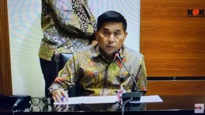 Periksa Gubernur Papua,  Tim KPK dan IDI Akan Turun Langsung