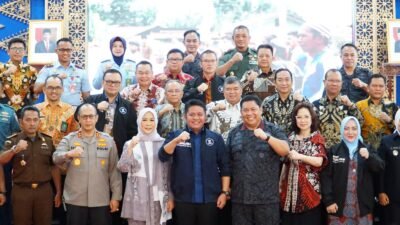 Gubernur Resmikan Masjid dan Islamic Center As-Salam Raudhotul Qur’an Azzam