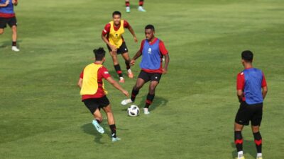 Seleksi Tim U-17 Indonesia, Bima Sakti Coba Seluruh Pemain 