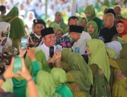Peringatan Harlah Muslimat dan Fatayat NU, Gubernur Deru Titip Pesan Syukur dan Sabar