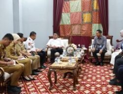 “Garuda Indonesia & Palembang – Antara Krisis Kursi Pesawat & Asa di Langit Sumsel”