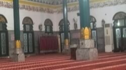 Ketahanan Kayu Unglen: Saksi Bisu Sejarah di Masjid Agung Palembang