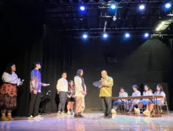 Ragam tarian nusantara dipertunjukan mahasiswa Indonesia di Corvalis negara bagian Oregon, AS