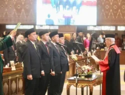 DPRD Sumsel Rapat Paripurna III : Pengucapan Sumpah Janji Pimpinan DPRD Masa Jabatan 2024-2029