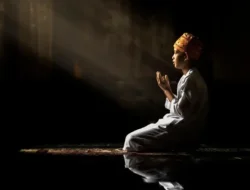 Biasakan Shalat Hajat, Ini Niat dan Doanya