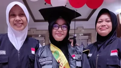 Haru dan Sukacita, Wisuda Saat Tunaikan Ibadah Haji