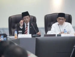 Rapim Perdana, Menag Nasaruddin Umar: “Kesolidan ASN Kemenag adalah Kunci”