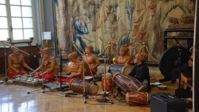 Menarik, Krida Budaya UKM Universitas Indonesia Mentas Seni Tari & Musik Tradisional di Roma
