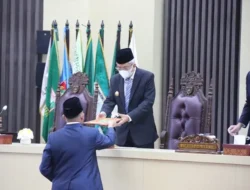 Sembilan Fraksi DPRD Sumsel Sampaikan  Pemandangan Umum Terhadap  Raperda APBD 2021
