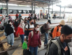 Ingin Naik Kereta Libur Nataru, Nah Ini Syaratnya