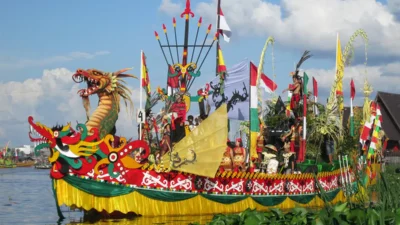 Kembangkan Sektor Pariwisata, Kemenparekraf Gandeng Maskapai Penerbangan Emirates