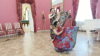 20 Jenis Kain Batik Indonesia di Pamerkan dalam Pameran “Two Countries, Loyalty to Tradition”  Torzhok, Rusia
