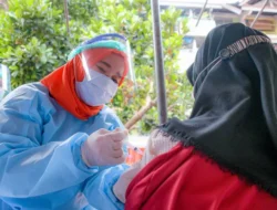 Mulai Besok,  Vaksin Booster ke Dua Dimulai