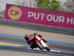 Lagu Indonesia Raya Menggema Dua Kali Berkat Pembalap Binaan Astra di Chang International Circuit Thailand