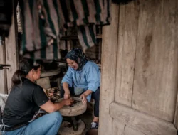 Ente boleh contoh desa ini, punya produk unggulan peninggalan nenek moyangnya, Ds.Wisata Gerabah Bangkitkan Ekonomi Magelang