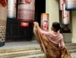 Rayakan Hari Batik Nasional, 31 Peserta Ramaikan Kontes Pose Batik Indonesia