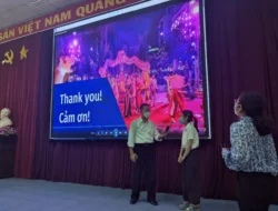 Dihadapan Lebih dari 200 Mahasiswa Dong Nai University, Konjen RI Paparkan Peran Serta RI pada Institusi Internasional, Salah Satu Mahasiswa Panen Hadiah