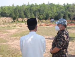 Makam Pasien Yang Meninggal Akibat Covid-19 di Gandus Sudah Ada Lampu Penerangan, Walikota Palembang : Semoga Kematian Makin Mengecil