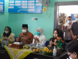 Nggak Pernah Ada Kata Bosan Ngantor di Kelurahan untuk Tampung Aspirasi Warga, 2 Masalah Ini Masih Jadi Biang Keroknya, Wawako : Doain, Setidaknya 70 % Bisa Direalisasikan