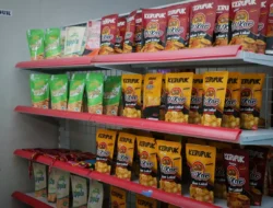 Dulu Belum Tau Biji Karet Hanya Jadi Limbah, Kini Dicari Bisa Di Olah Jadi Cemilan Kerupuk Biji Karet [Bikar], Inovasi Itu Akhirnya Masuk Nominasi 4 Besar UP2K Se-Sumsel