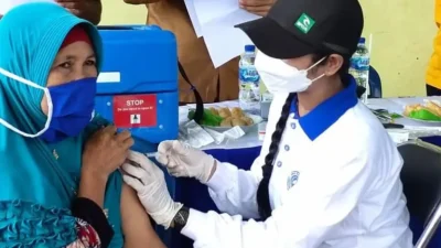 Wujudkan Kekebalan Komunitas,  Cara OKI Kebut Vaksinasi