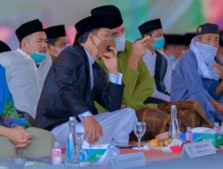 Hadapi Tantangan Global, Menaruh Asa kepada Santri
