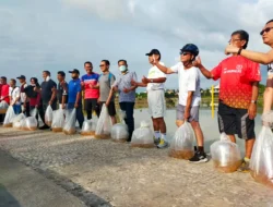 Biar Menarik, Percantik Taman Air Serasan Sekate, Tabur 40 Ribu Benih Ikan  Nilar Merah & Lele Albino