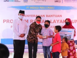 Walikota Salurkan Bantuan Rumah Layak Huni