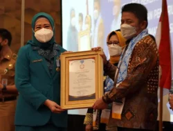 Raih Penghargaan Manggala Karya Kencana 2021