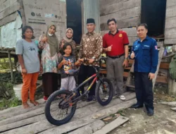Luna Maya kembali sekolah hingga dibelikan sepeda