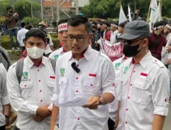 Ketum  PP KAMMI : Pemerintah diminta mempertimbangkan dampak inflasi dari kenaikan harga BBM, jika harga BBM naik, maka harga diri Presiden akan dipertaruhkan