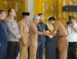327 Kades di OKI terima SK terkait dana ini, Ini yang jadi prioritas penggunaannya sebut Bupati OKI