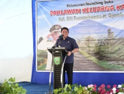 Asa dari resmikan Buku Biografi  Kolonel TNI Purn Djarab