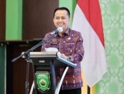 Pj Gubernur Agus Fatoni Raih Penghargaan Top BUMD Award 2024